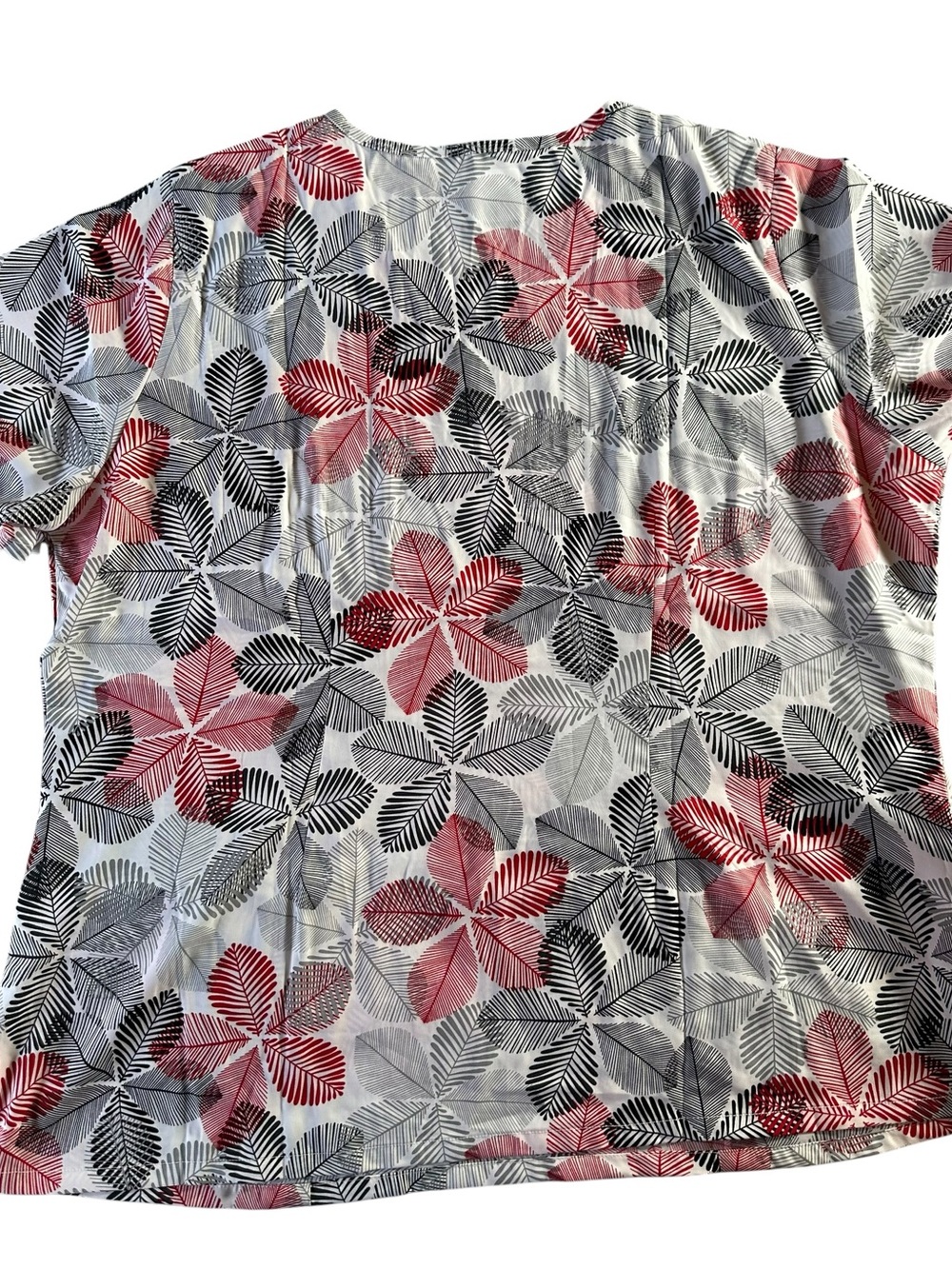 NWT Butter-Soft Stretch V-Neck Leaf Print Scrub Top — Pink & Gray XL - Picture 7 of 12